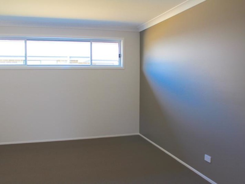 10 Eyre Street, Burrill Lake NSW 2539