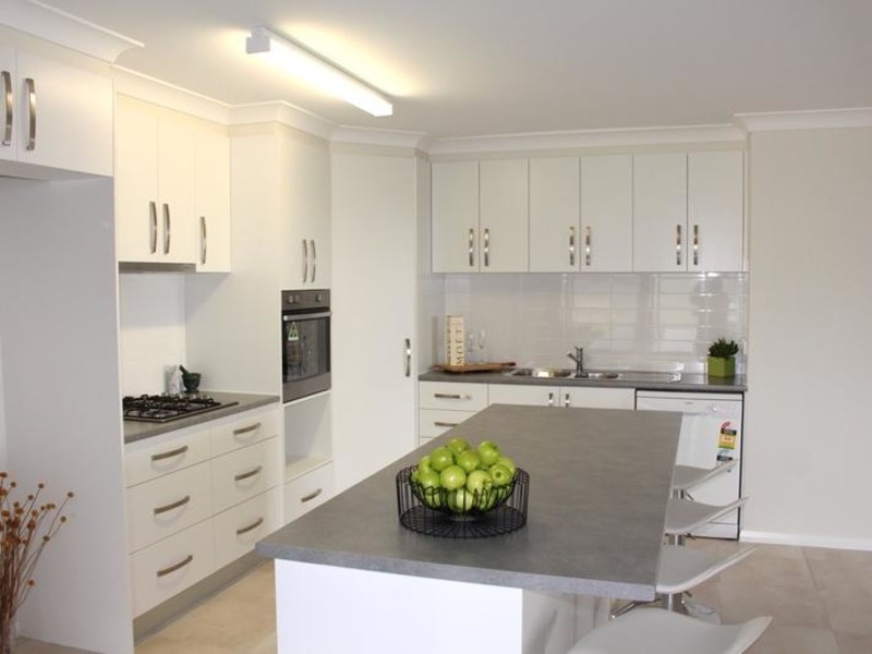 87 Golden Wattle Drive, Ulladulla NSW 2539