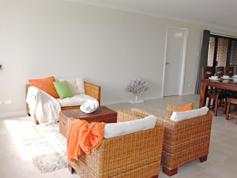 87 Golden Wattle Drive, Ulladulla NSW 2539