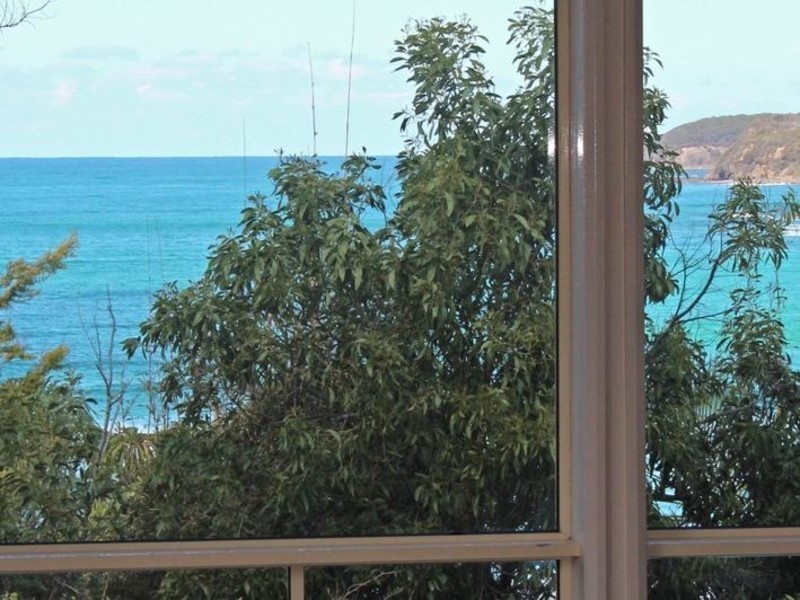 54 Donlan Road, Mollymook NSW 2539