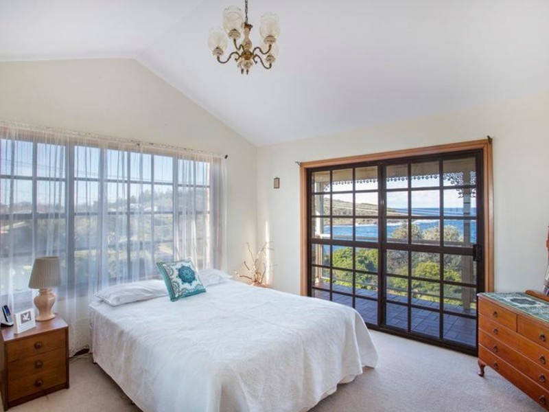 1 Wooroonga Crescent, Kioloa NSW 2539