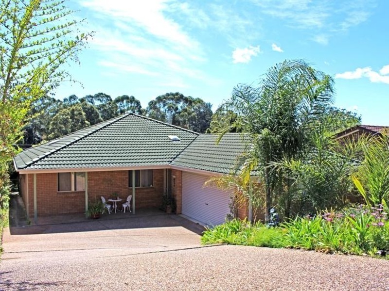 10 Rosella Avenue, Mollymook NSW 2539