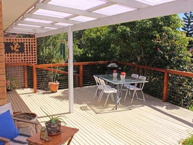 10 Rosella Avenue, Mollymook NSW 2539