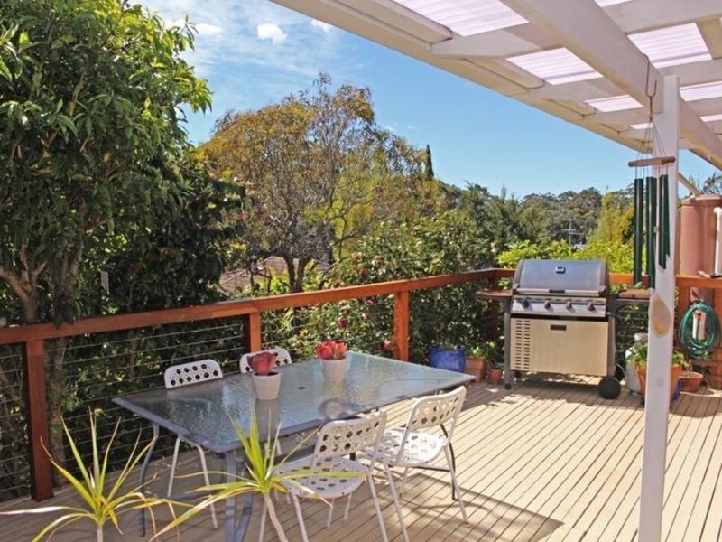 10 Rosella Avenue, Mollymook NSW 2539