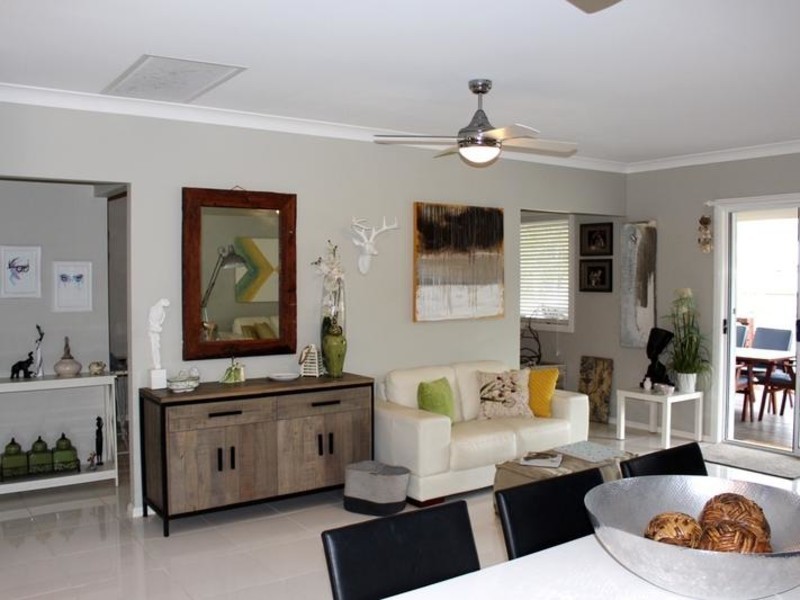 53 McDonald Parade, Burrill Lake NSW 2539