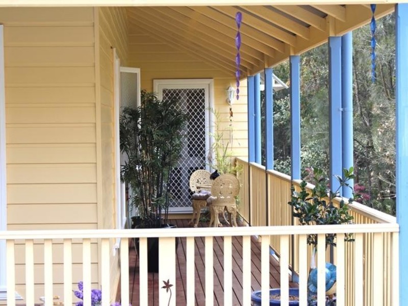4 Blake Place, Narrawallee NSW 2539