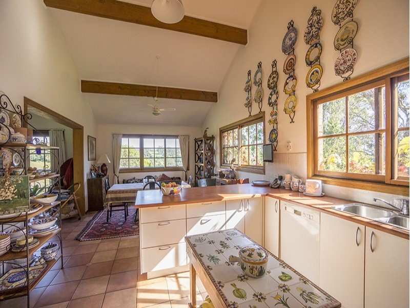 19 Lake Conjola Entrance Road, Yatte Yattah NSW 2539