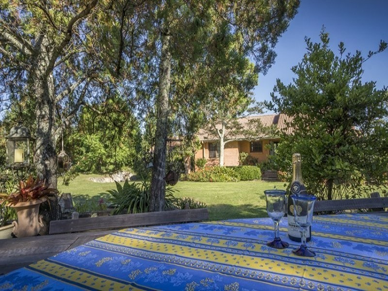 19 Lake Conjola Entrance Road, Yatte Yattah NSW 2539