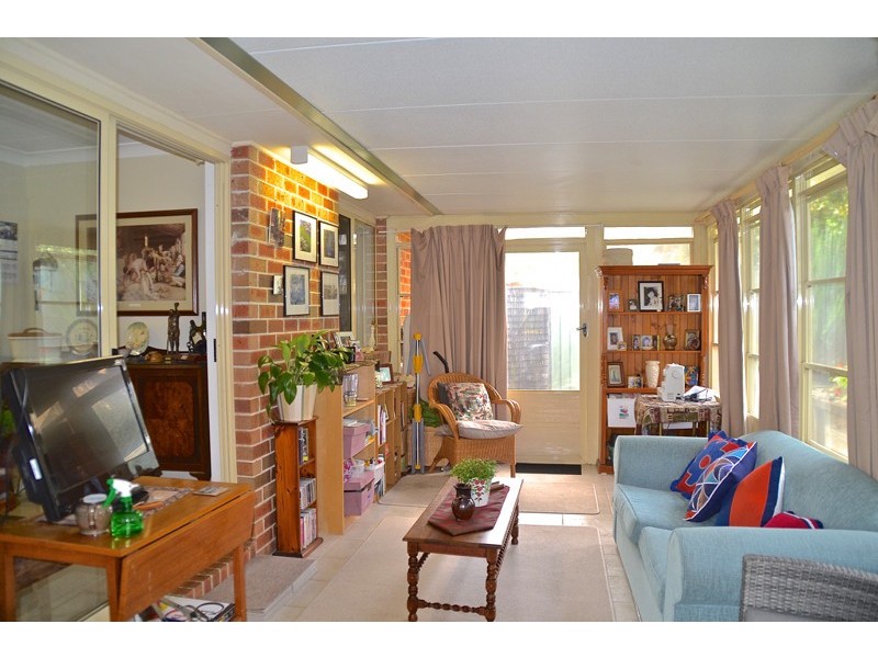 2/1 Combe Drive, Mollymook NSW 2539