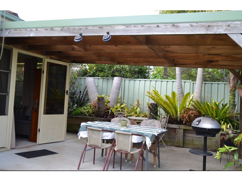 2/1 Combe Drive, Mollymook NSW 2539