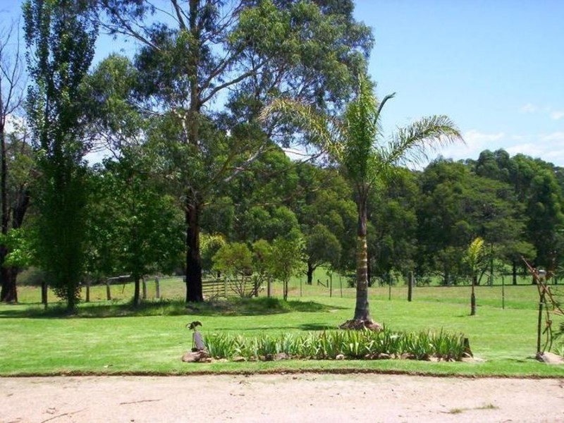 The Sheep Track, Brooman NSW 2538