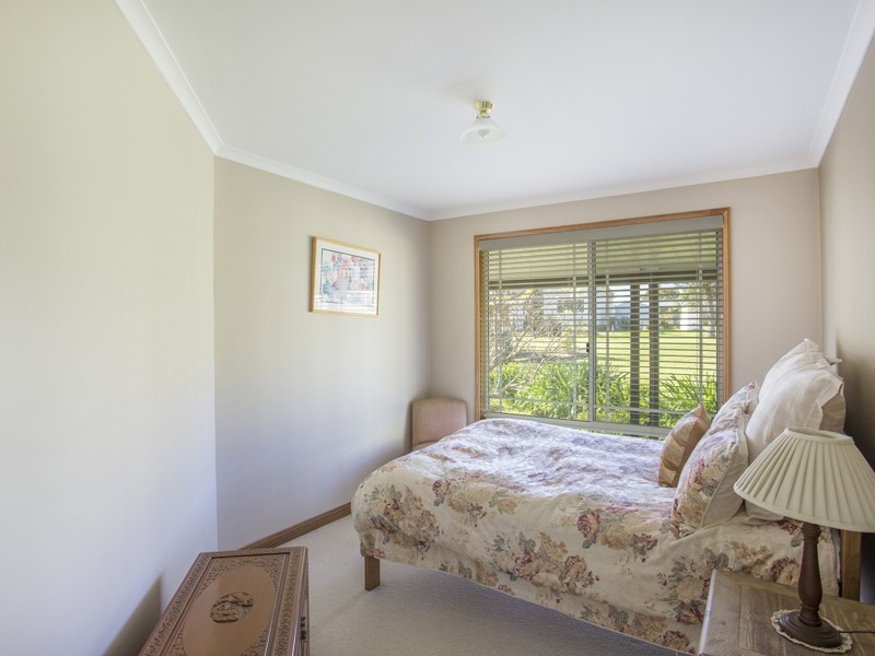 14 Sanderling Place, Bawley Point NSW 2539