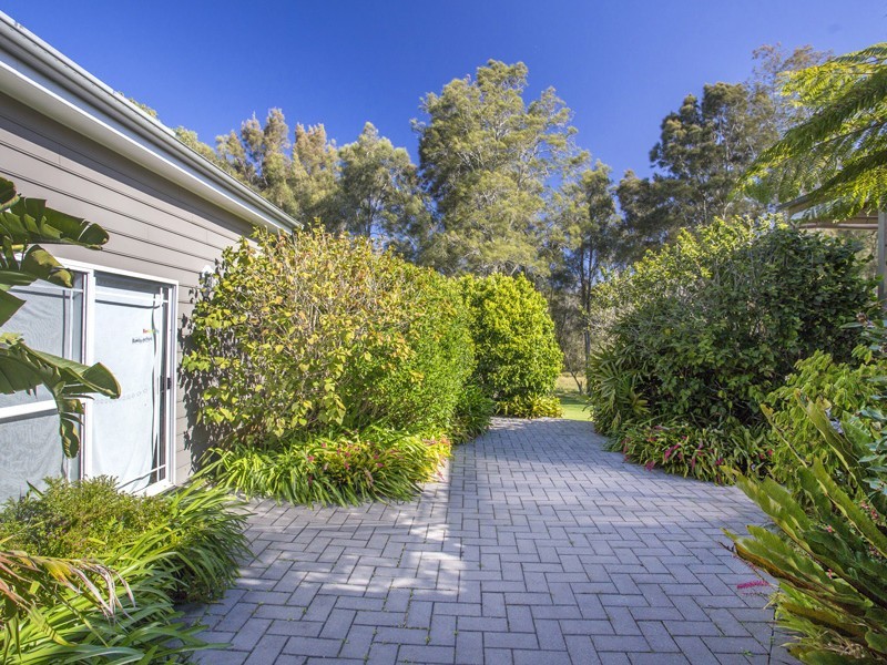 14 Sanderling Place, Bawley Point NSW 2539