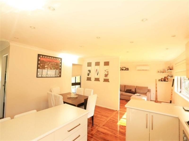 10 Madang Place, Glenfield NSW 2167