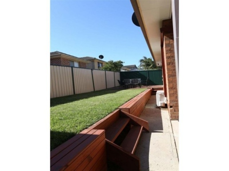 10 Madang Place, Glenfield NSW 2167