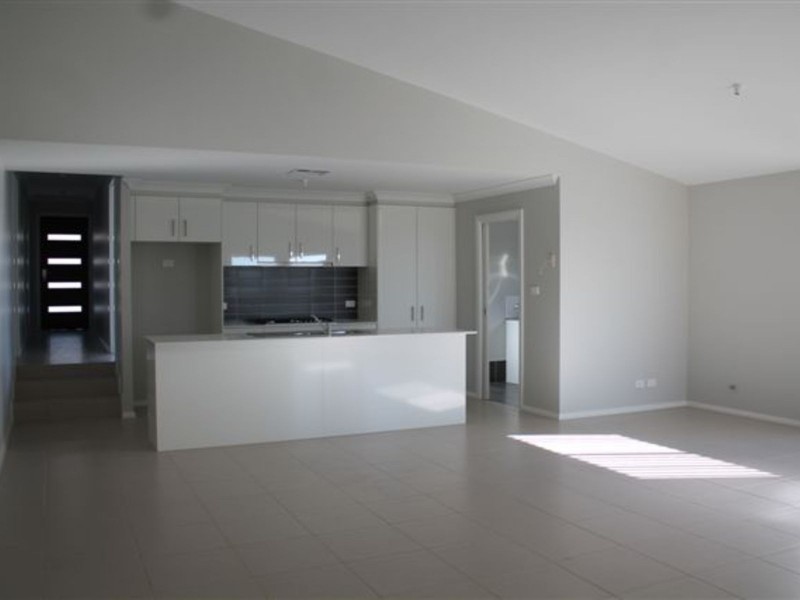 12 Evans Street, Oran Park NSW 2570