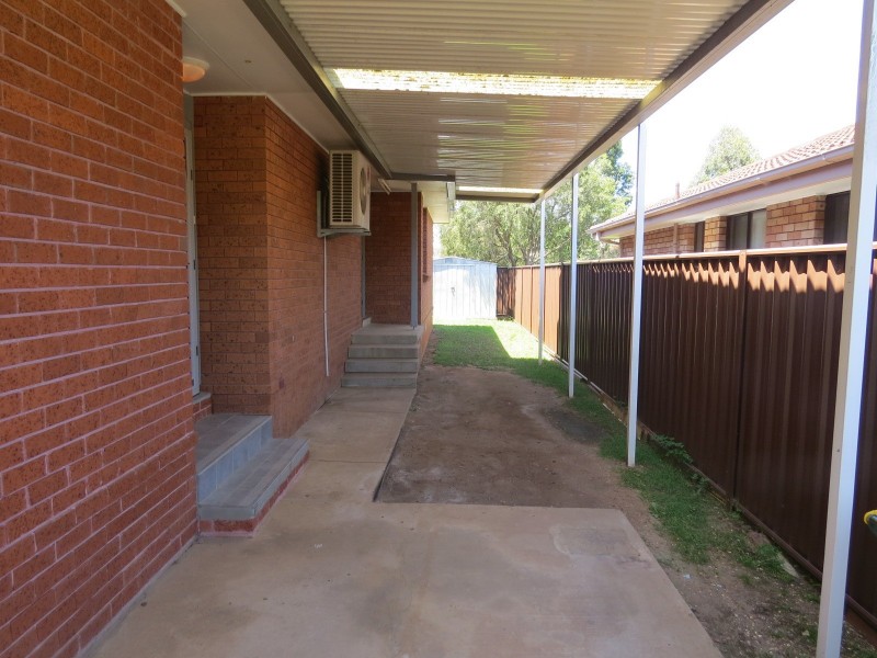 6 Missouri Street, Kearns NSW 2558