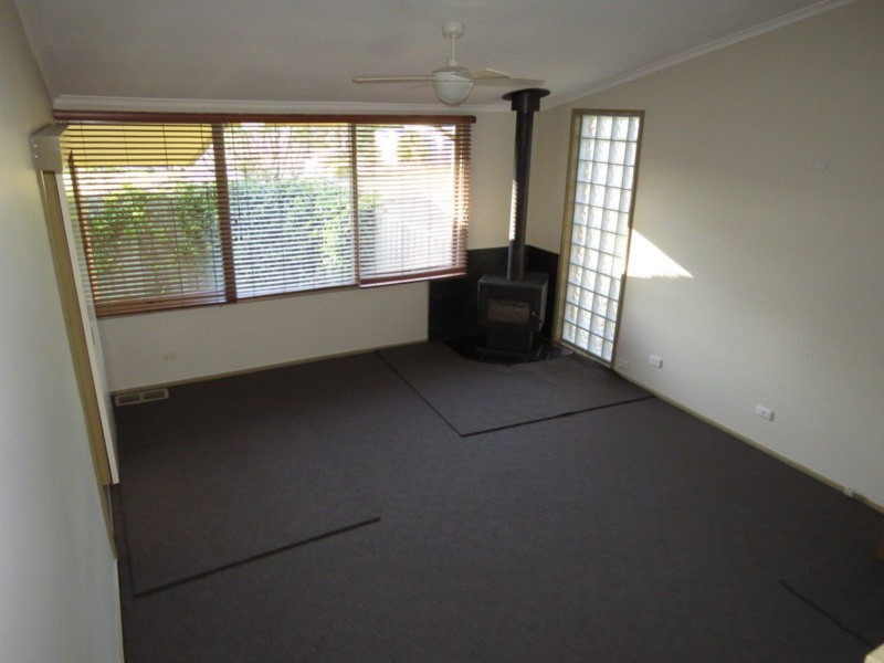 74 Doncaster Avenue, Narellan NSW 2567