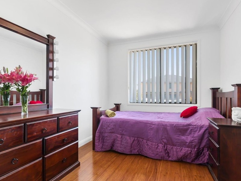 1 Maryfields Drive, Blair Athol NSW 2560
