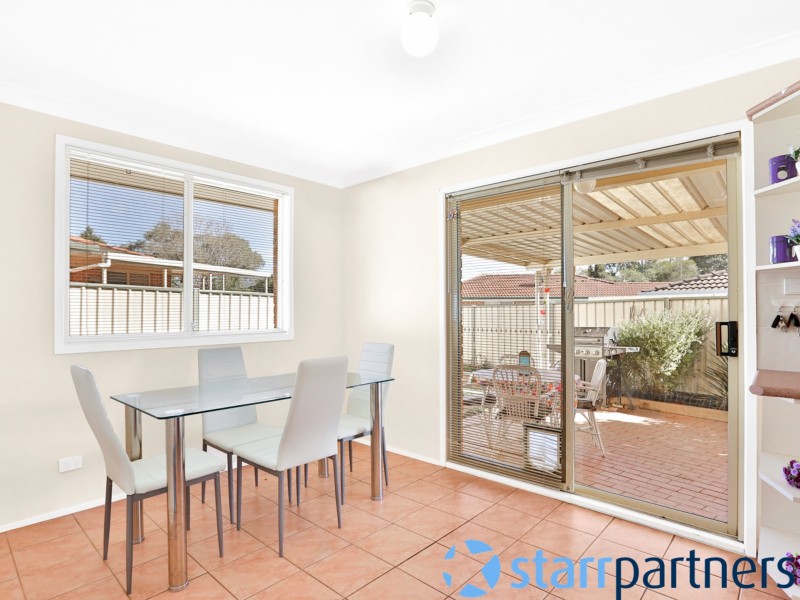 12 Briggs Place, St Helens Park NSW 2560