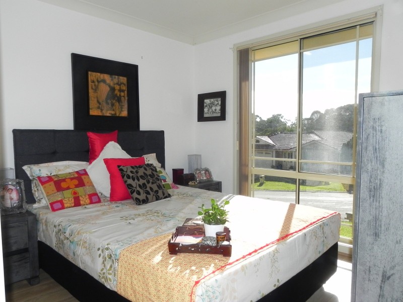 6 St Clare Place, Blair Athol NSW 2560