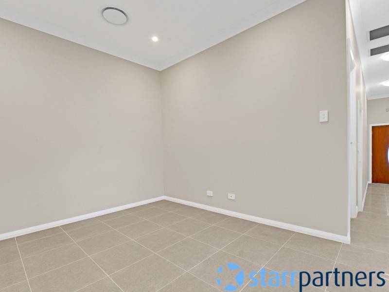 2/24 Orion Street, Campbelltown NSW 2560