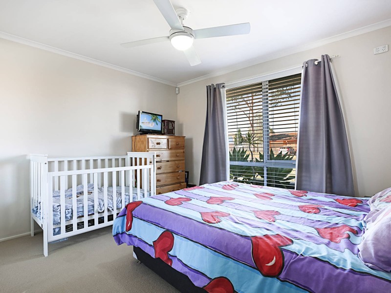 64 McLaren Pl, Ingleburn NSW 2565