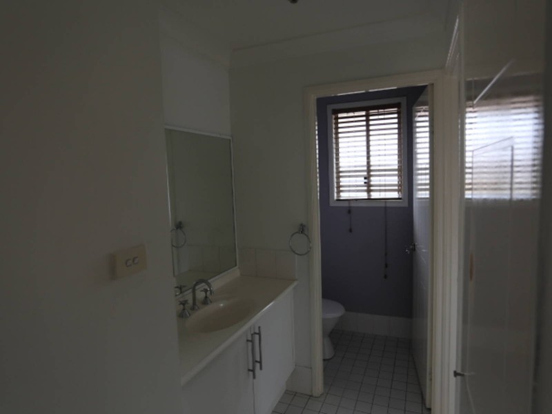 37 Mary Street, Macquarie Fields NSW 2564