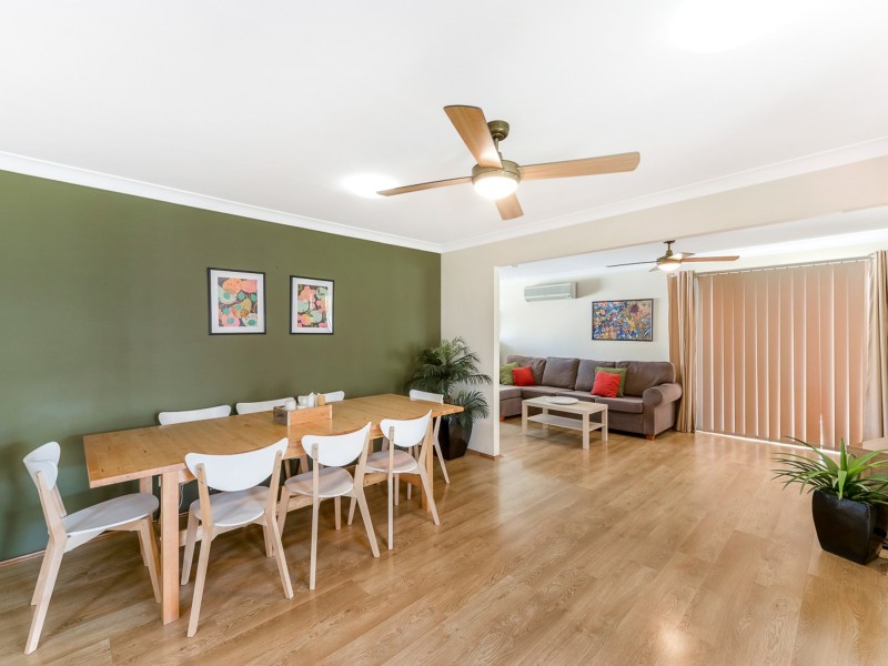 40 Pyramus St, Rosemeadow NSW 2560