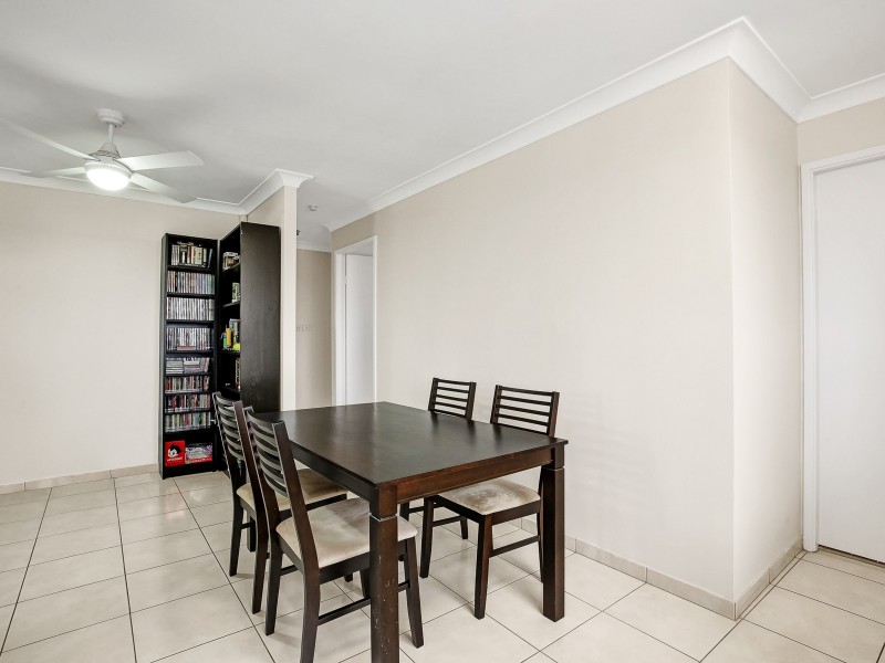 5/23  Porter St, Minto NSW 2566
