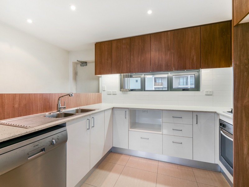 23C, 541  Pembroke Rd, Leumeah NSW 2560