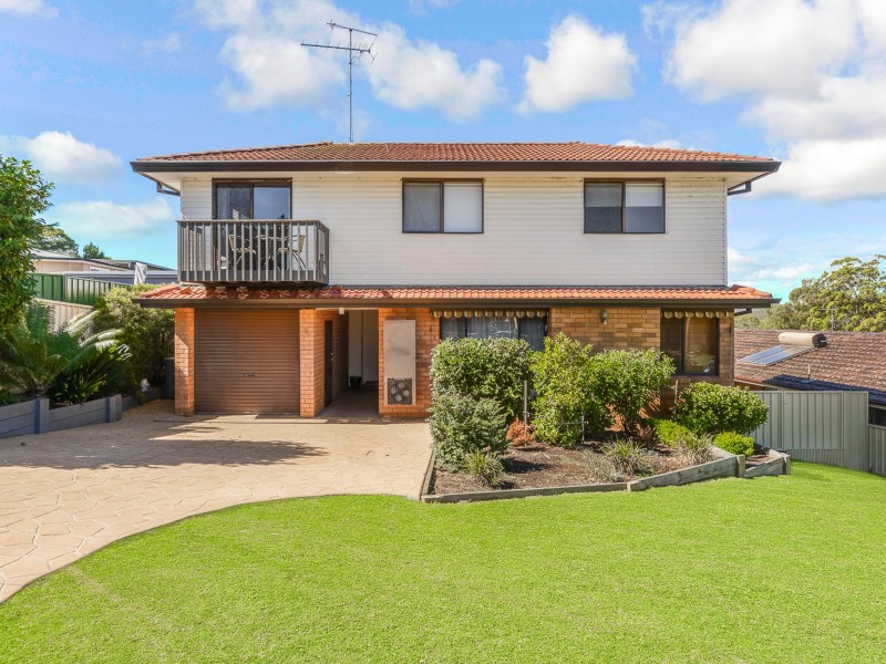 2 Aminya Cres, Bradbury NSW 2560