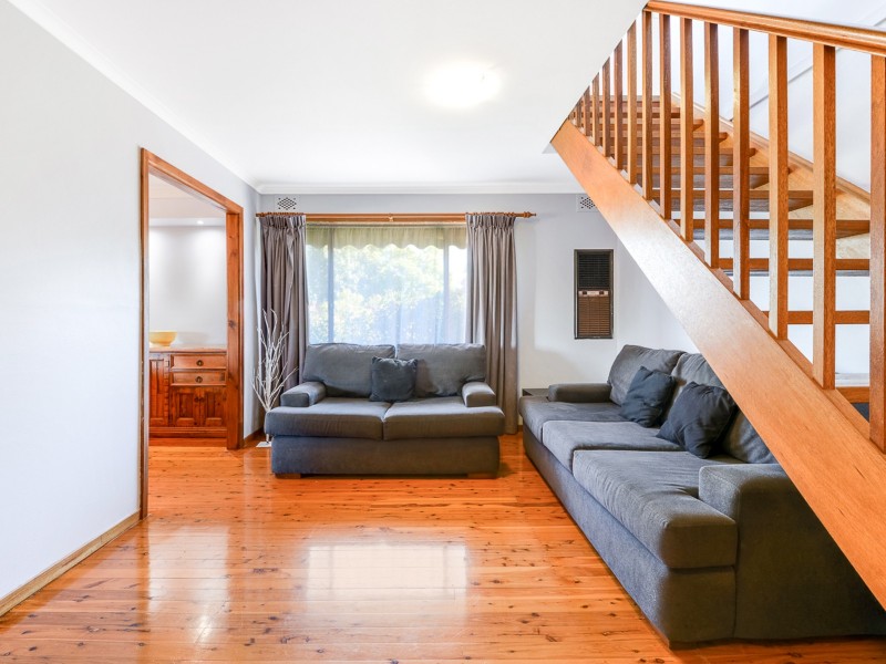 2 Aminya Cres, Bradbury NSW 2560