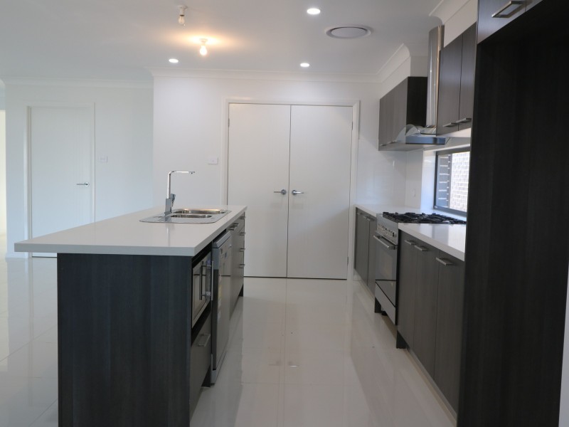 84 Willowdale Drive, Leppington NSW 2179