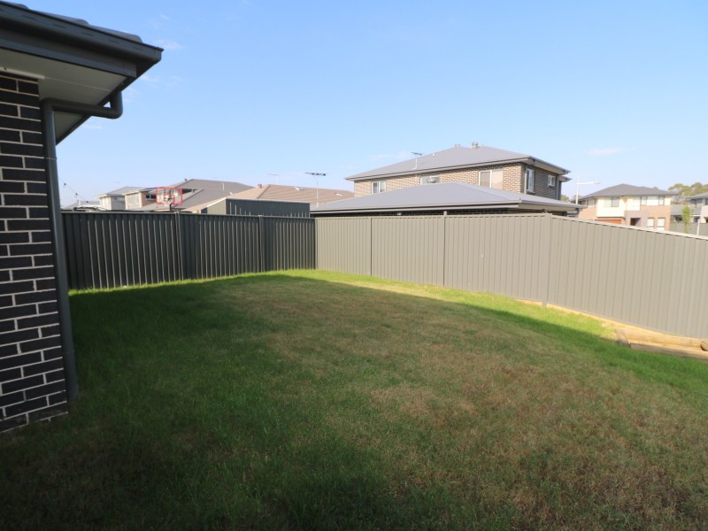 84 Willowdale Drive, Leppington NSW 2179