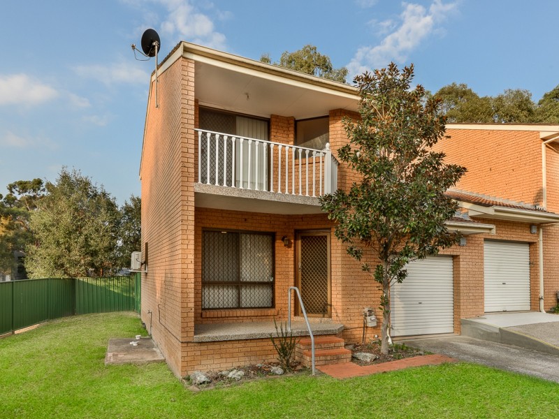 7/3 Illawong St, Leumeah NSW 2560