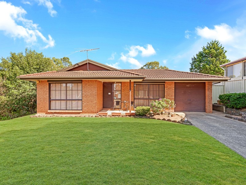 85 Crispsparkle Dr, Ambarvale NSW 2560