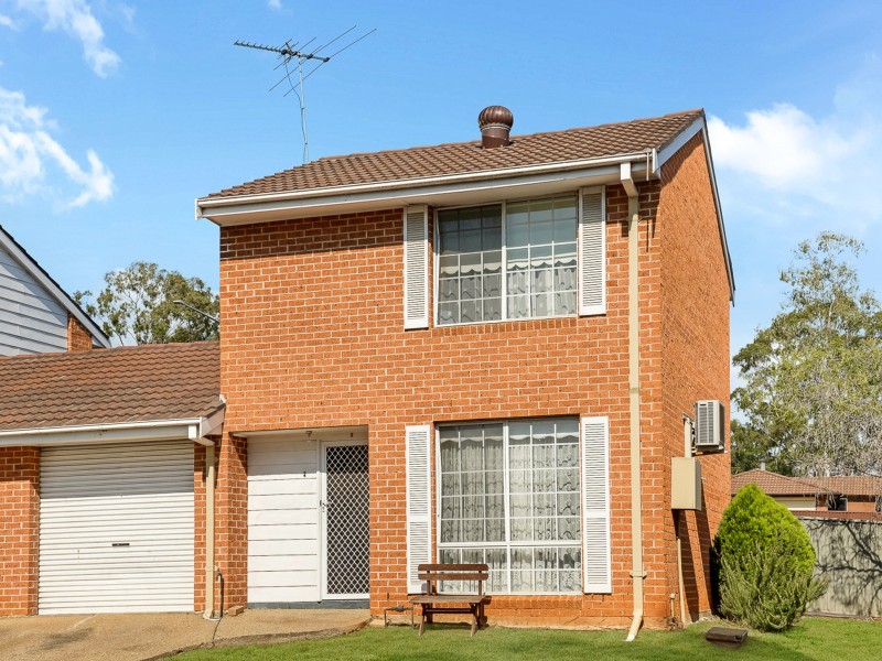3/16-18 Arbroath Pl, St Andrews NSW 2566