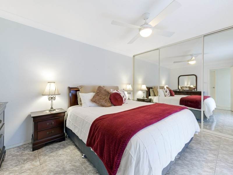 7 Dolomite Pl, Eagle Vale NSW 2558