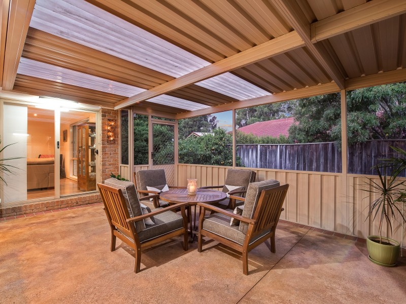 13 Ashford Cct, Currans Hill NSW 2567