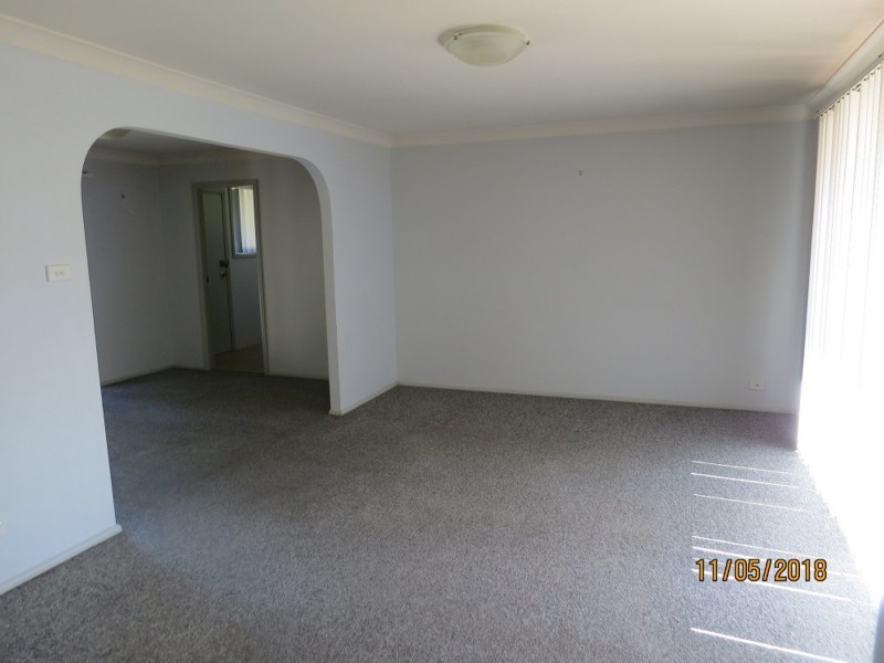 11 Skyfarmer Place, Raby NSW 2566