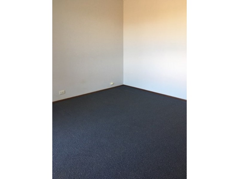 6 Palm Court, Woodbine NSW 2560