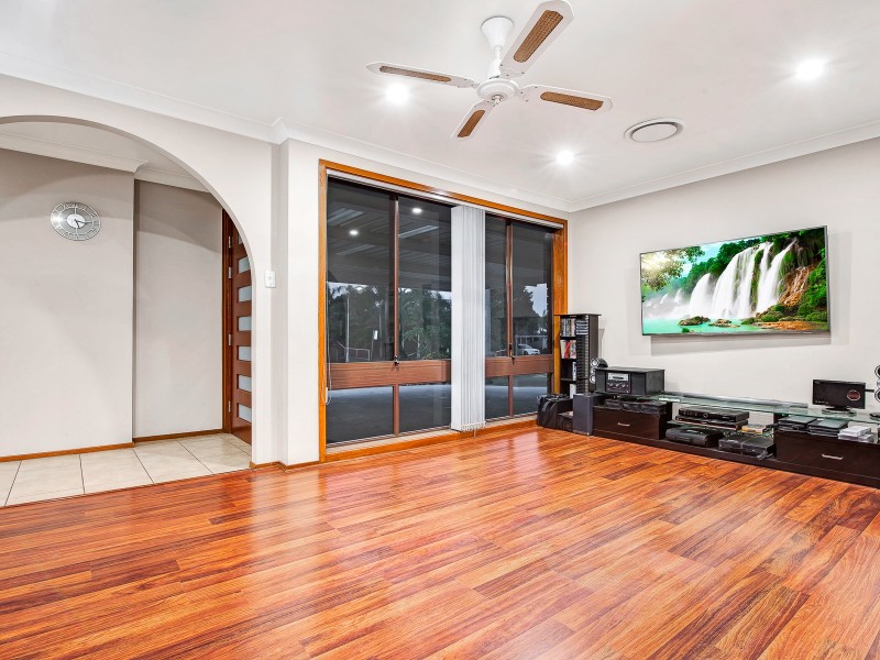 29 Epping Forest Dr, Eschol Park NSW 2558