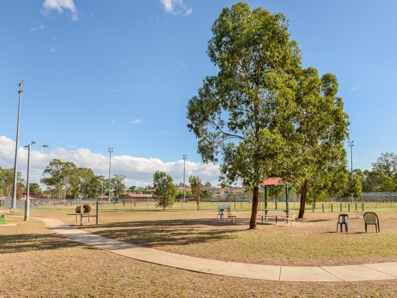 79 Kellerman Dr, St Helens Park NSW 2560