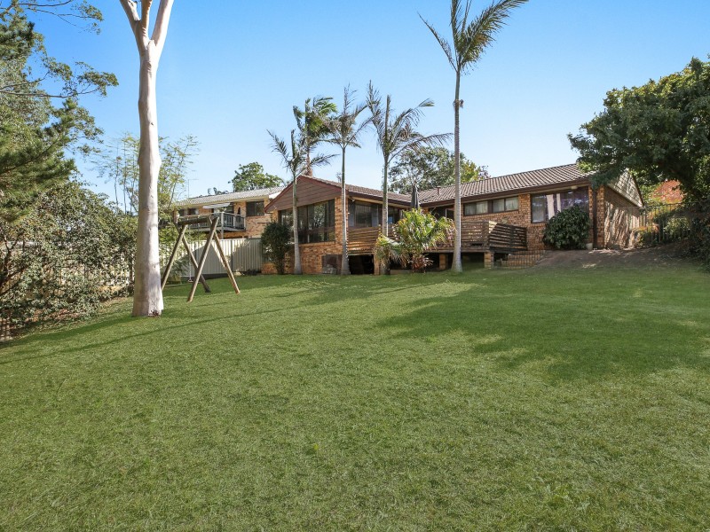 64 Fluorite Pl, Eagle Vale NSW 2558