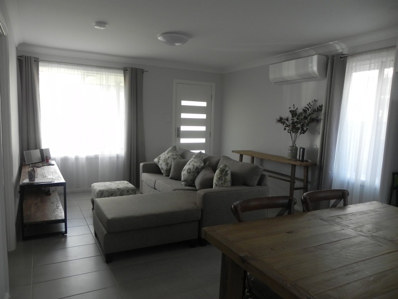 2 Winn Grove, Camden South NSW 2570