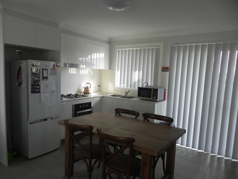 2 Winn Grove, Camden South NSW 2570