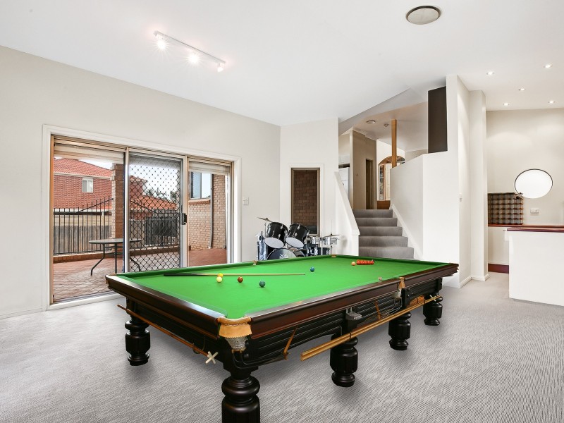 30 Glen Alpine Dr, Glen Alpine NSW 2560