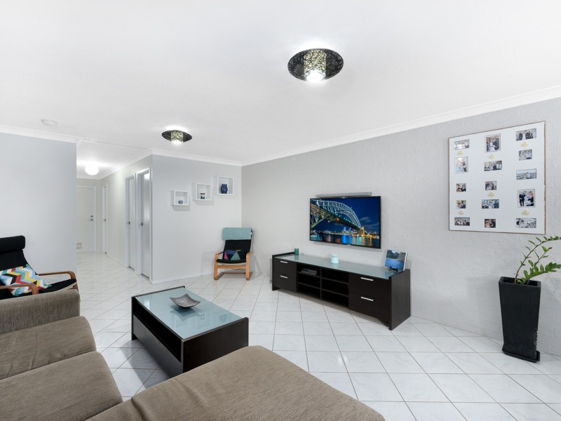 62B Hurricane Dr, Raby NSW 2566
