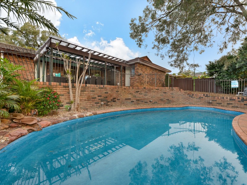24 Spitfire Dr, Raby NSW 2566